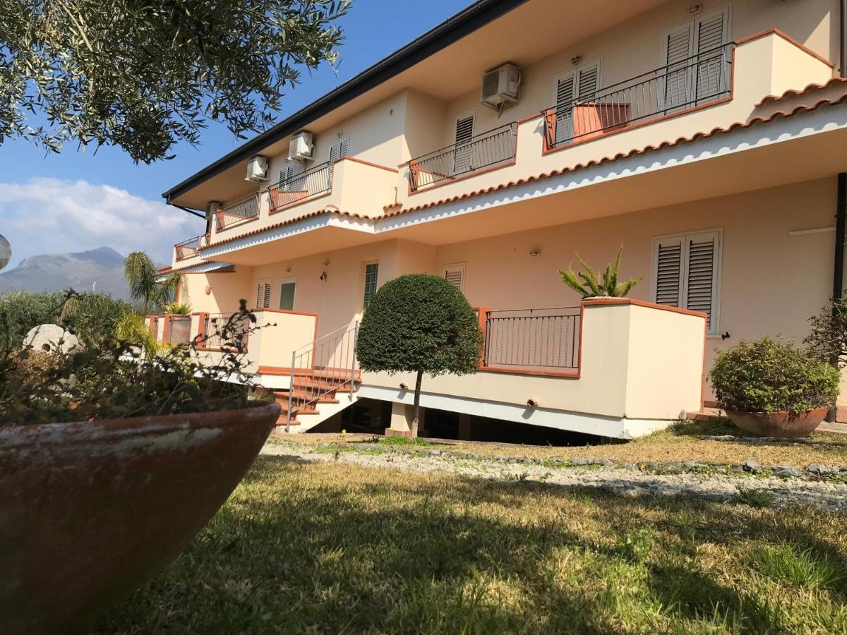 B&B Villa Degli Ulivi Praia a Mare Kültér fotó