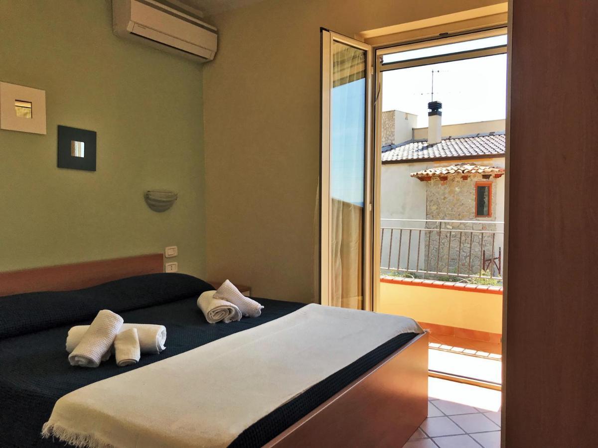 B&B Villa Degli Ulivi Praia a Mare Kültér fotó